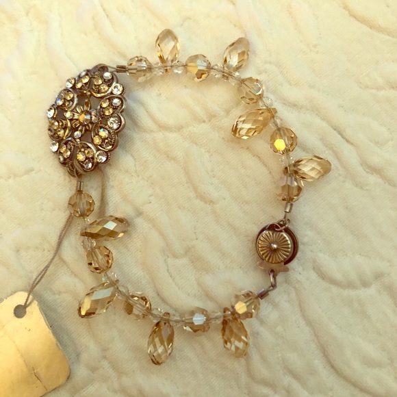 Beautiful Victorian Style Bracelet, NWT! - Picture 1 of 6